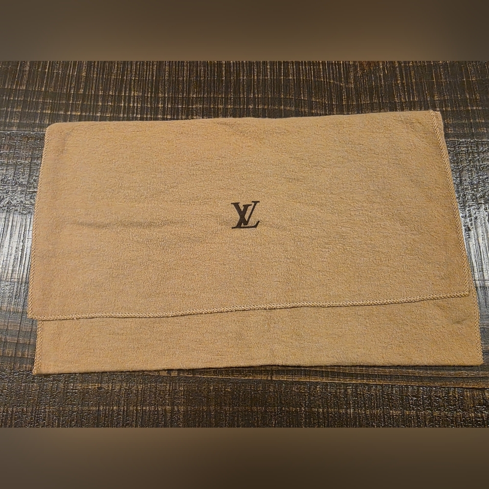 Louis Vuitton Beige Dust Bag 12x5